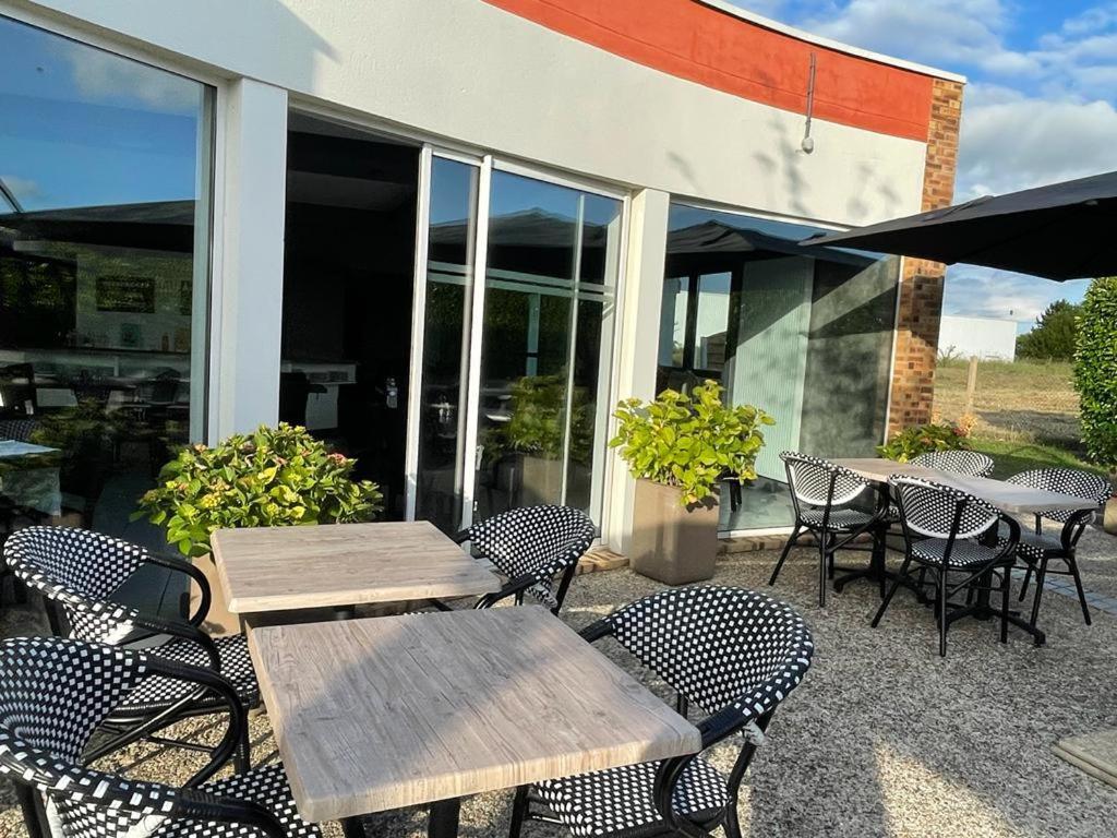 Brit Hotel La Bonne Etape Évreux Eksteriør bilde