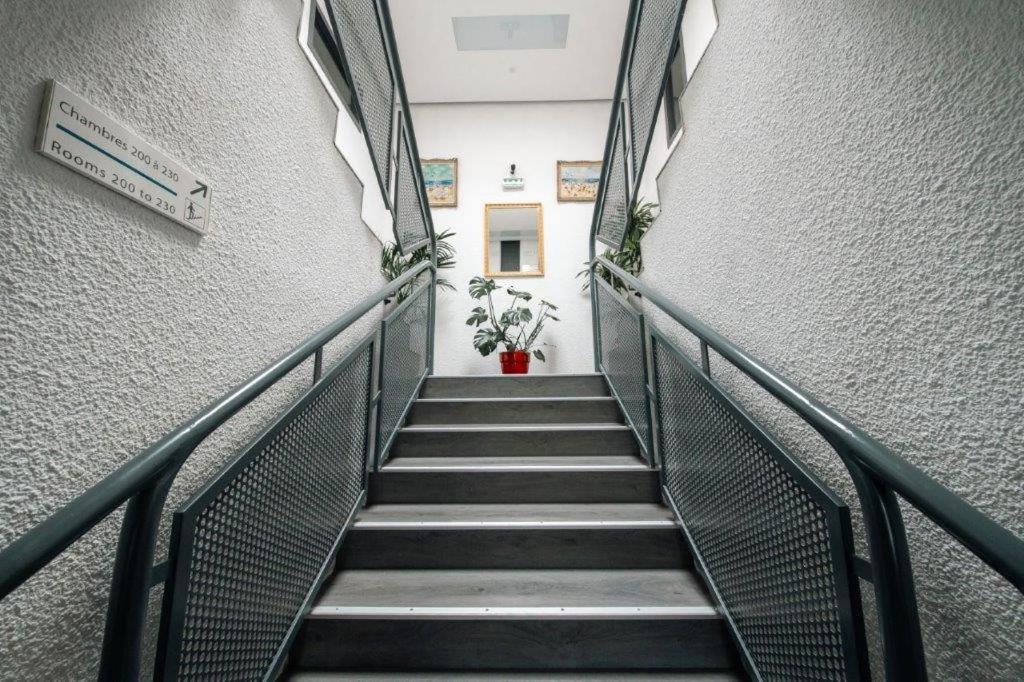 Brit Hotel La Bonne Etape Évreux Eksteriør bilde